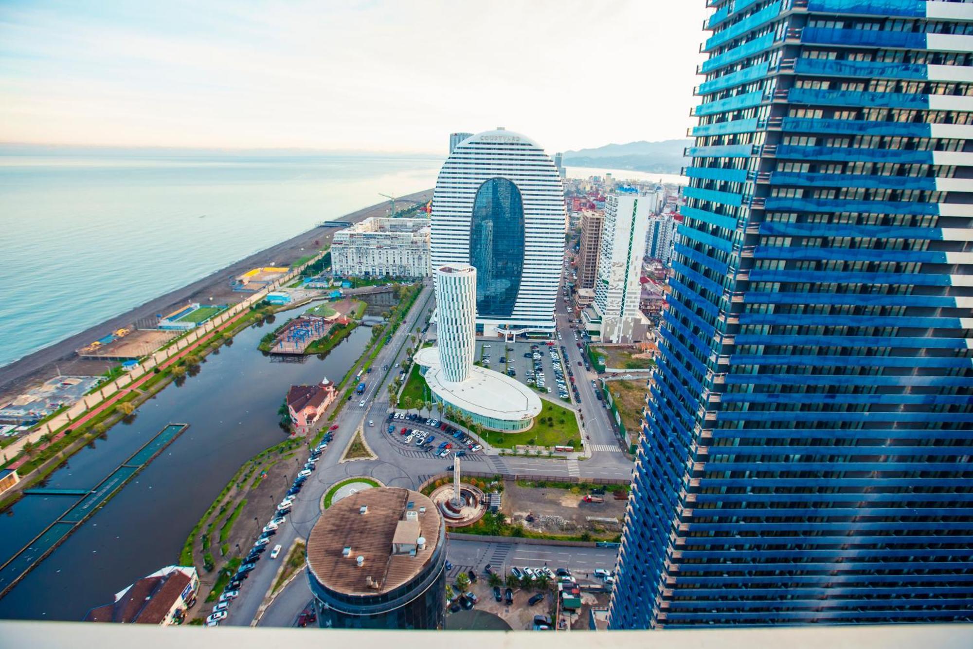Panorama Orbi Beach Resort Center Suite バトゥーミ エクステリア 写真