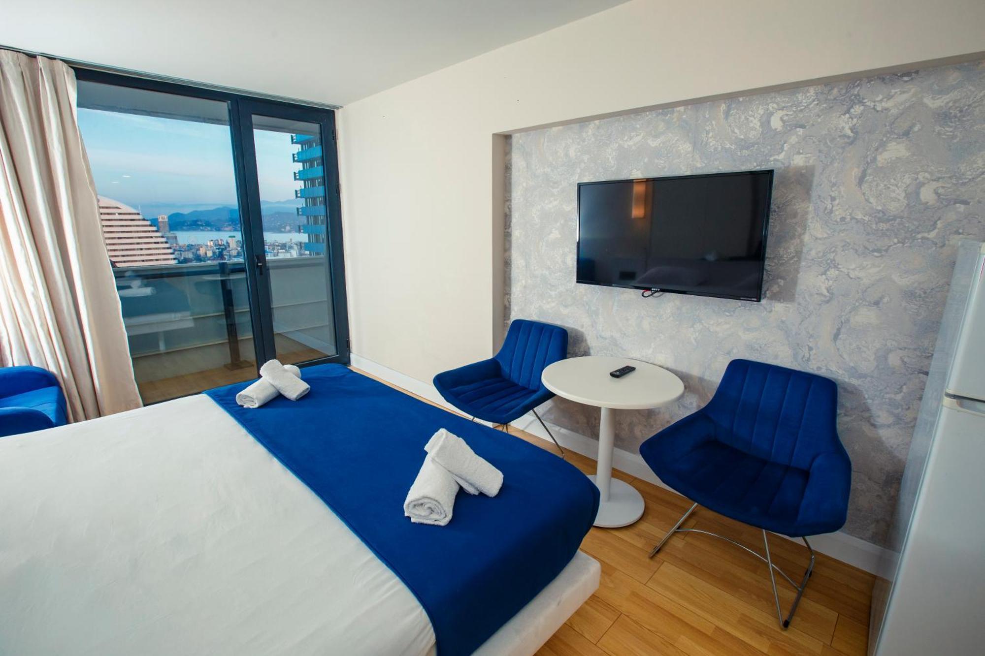 Panorama Orbi Beach Resort Center Suite バトゥーミ エクステリア 写真
